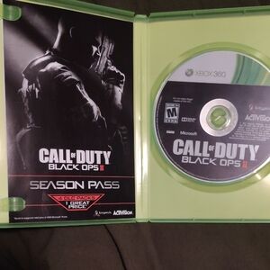 Microsoft Xbox 360 Call of Duty: Black Ops II - Green Case